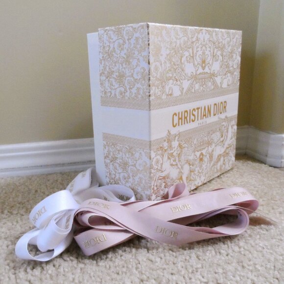 Christian Dior empty box with ribbons. New - Picture 8 of 9